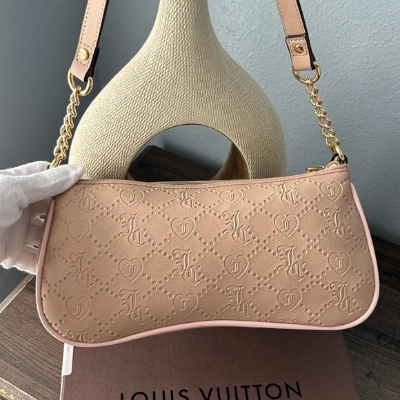 NWT! JUICY COUTURE Retro Vibe Shoulder Bag - Picture 3 of 6